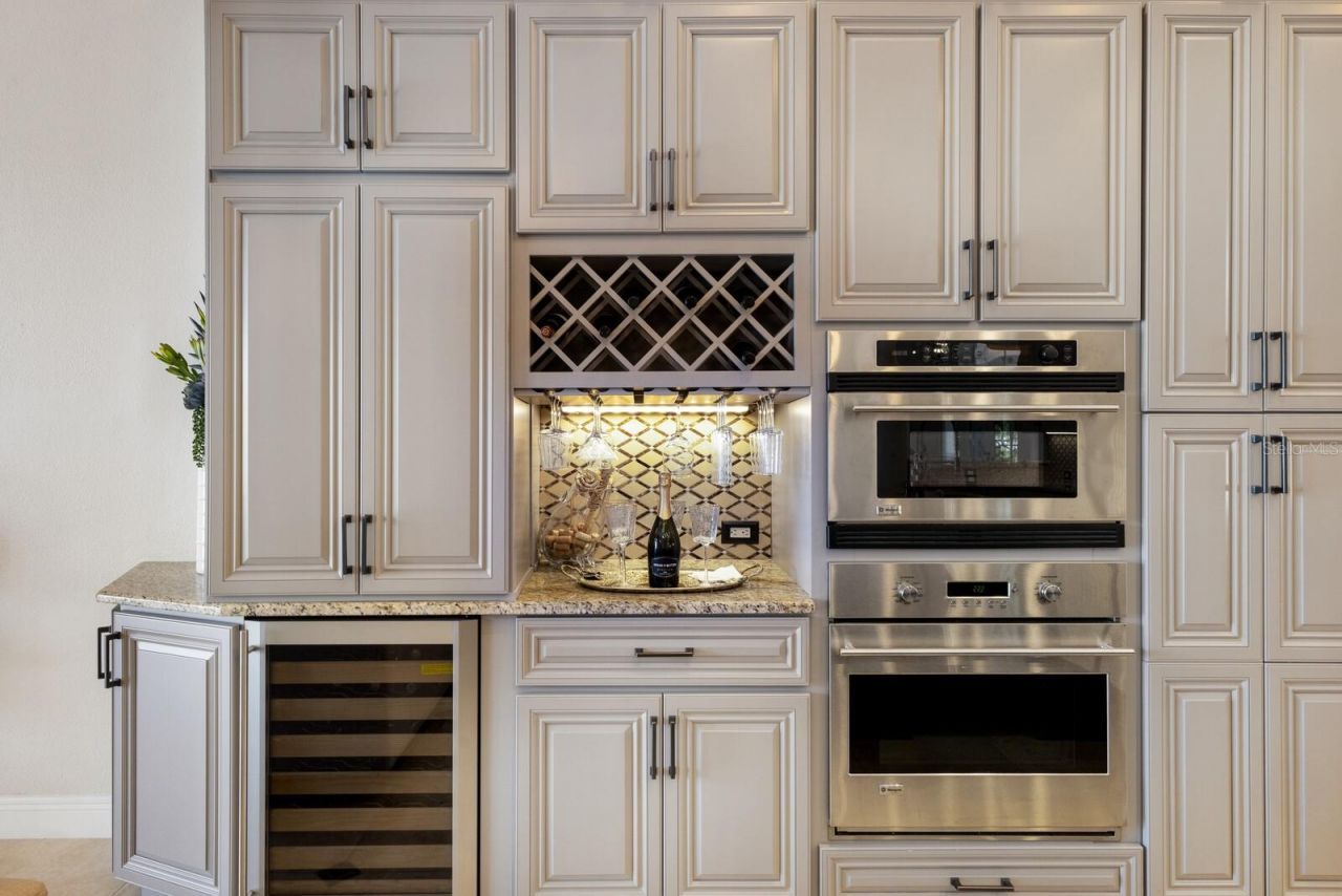 541 Fore Drive, Bradenton, FL 34208 Photo