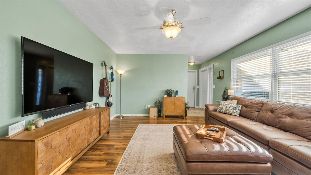 2033 58th Lane N, Clearwater, FL 33760 Photo