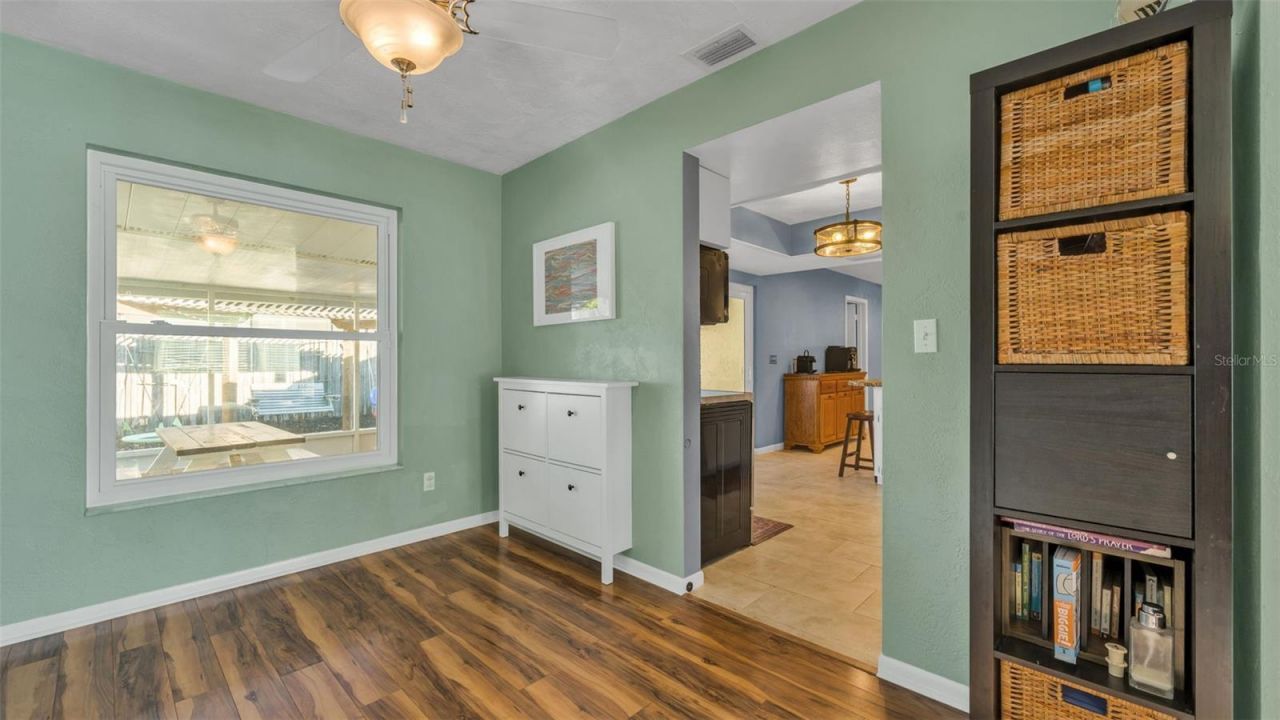 2033 58th Lane N, Clearwater, FL 33760 Photo