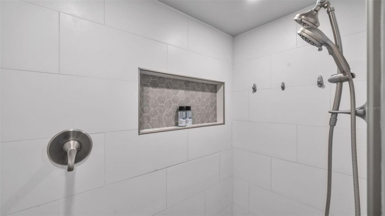 2033 58th Lane N, Clearwater, FL 33760 Photo