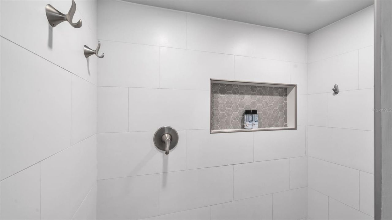 2033 58th Lane N, Clearwater, FL 33760 Photo