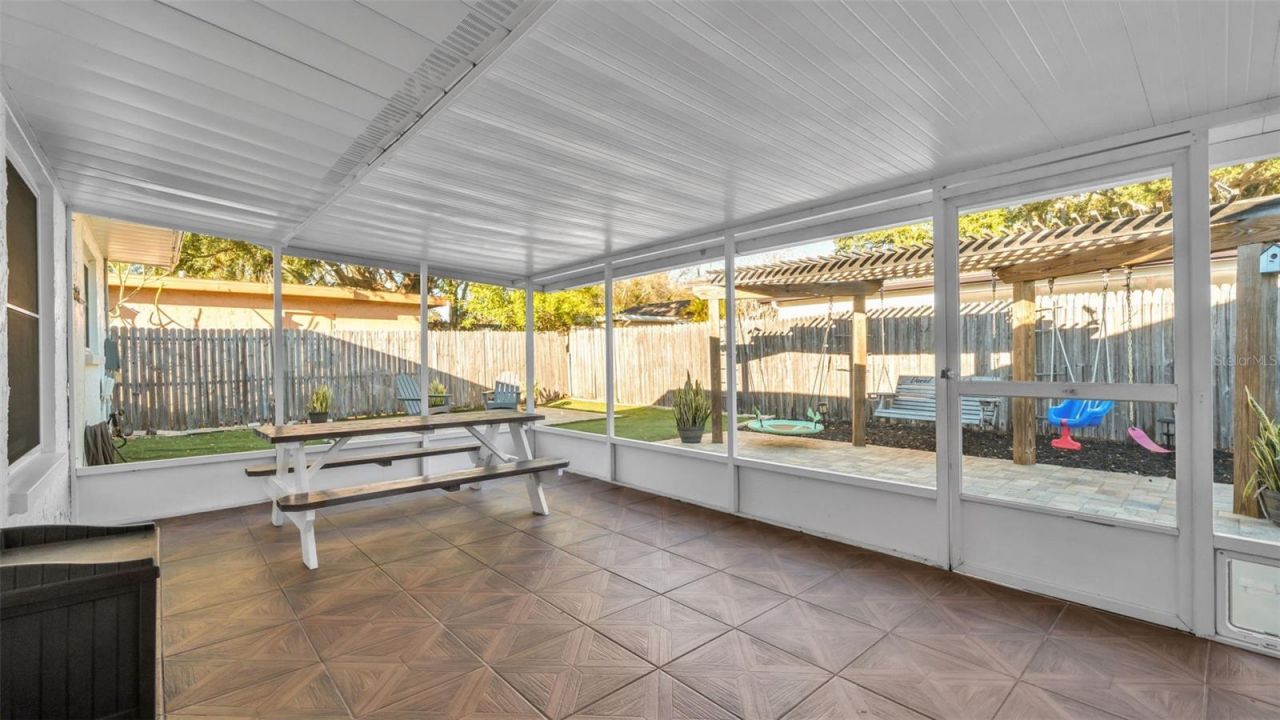 2033 58th Lane N, Clearwater, FL 33760 Photo