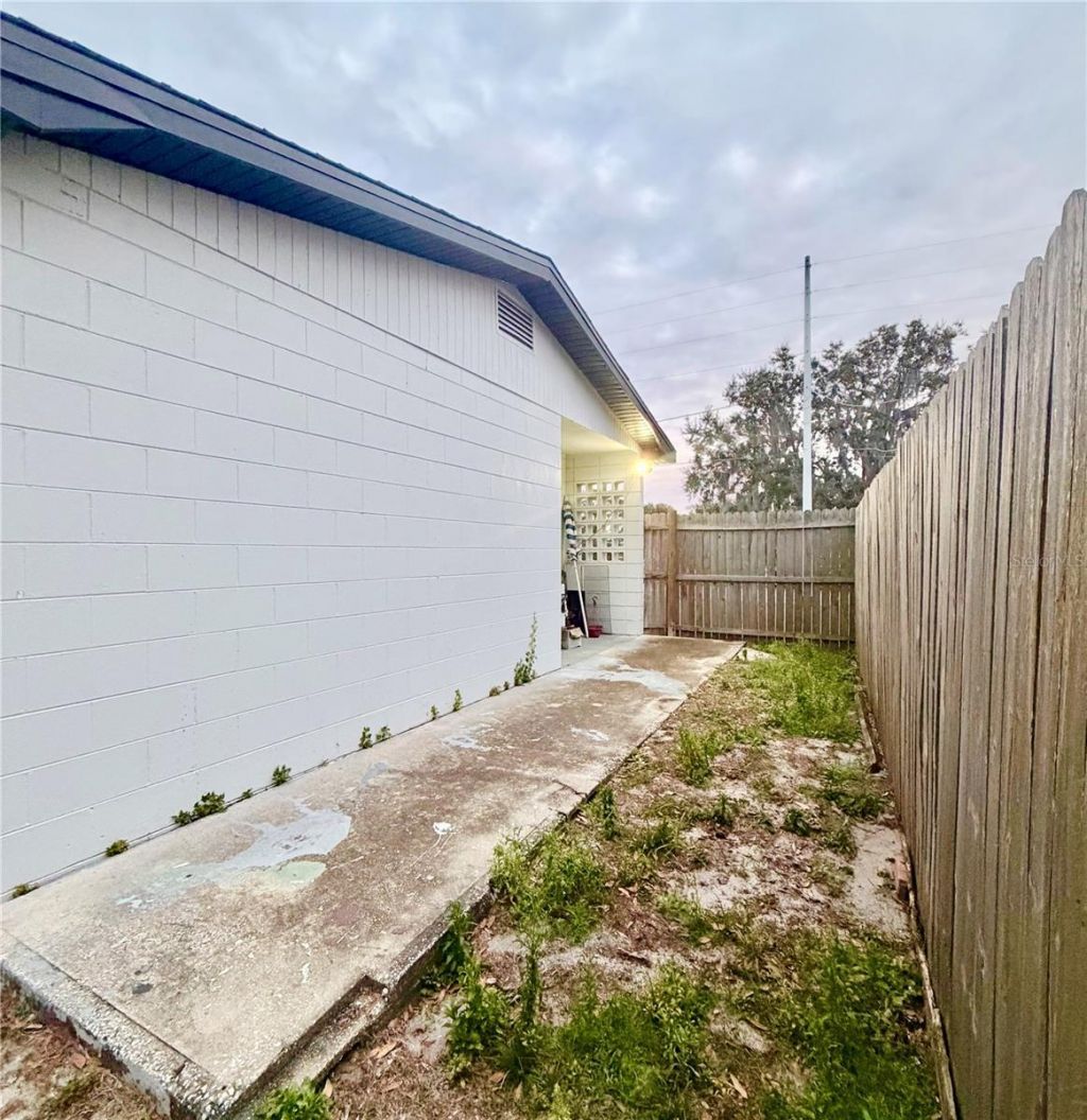 1311 Braebury Drive, Leesburg, FL 34748 Photo