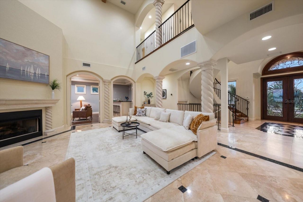 903 Harbor Drive, Belleair Beach, FL 33786 Photo