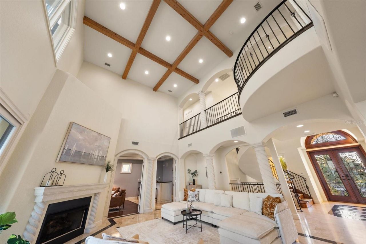 903 Harbor Drive, Belleair Beach, FL 33786 Photo