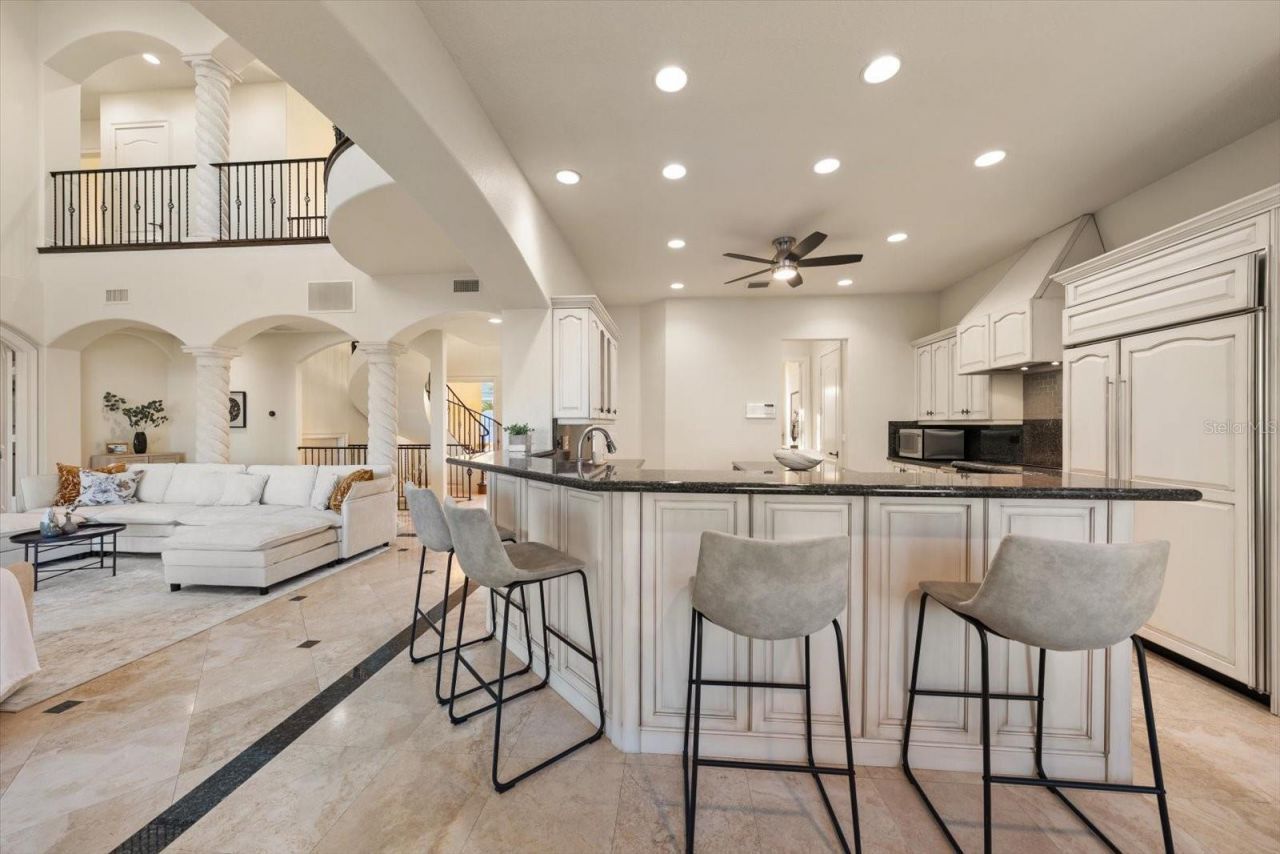 903 Harbor Drive, Belleair Beach, FL 33786 Photo