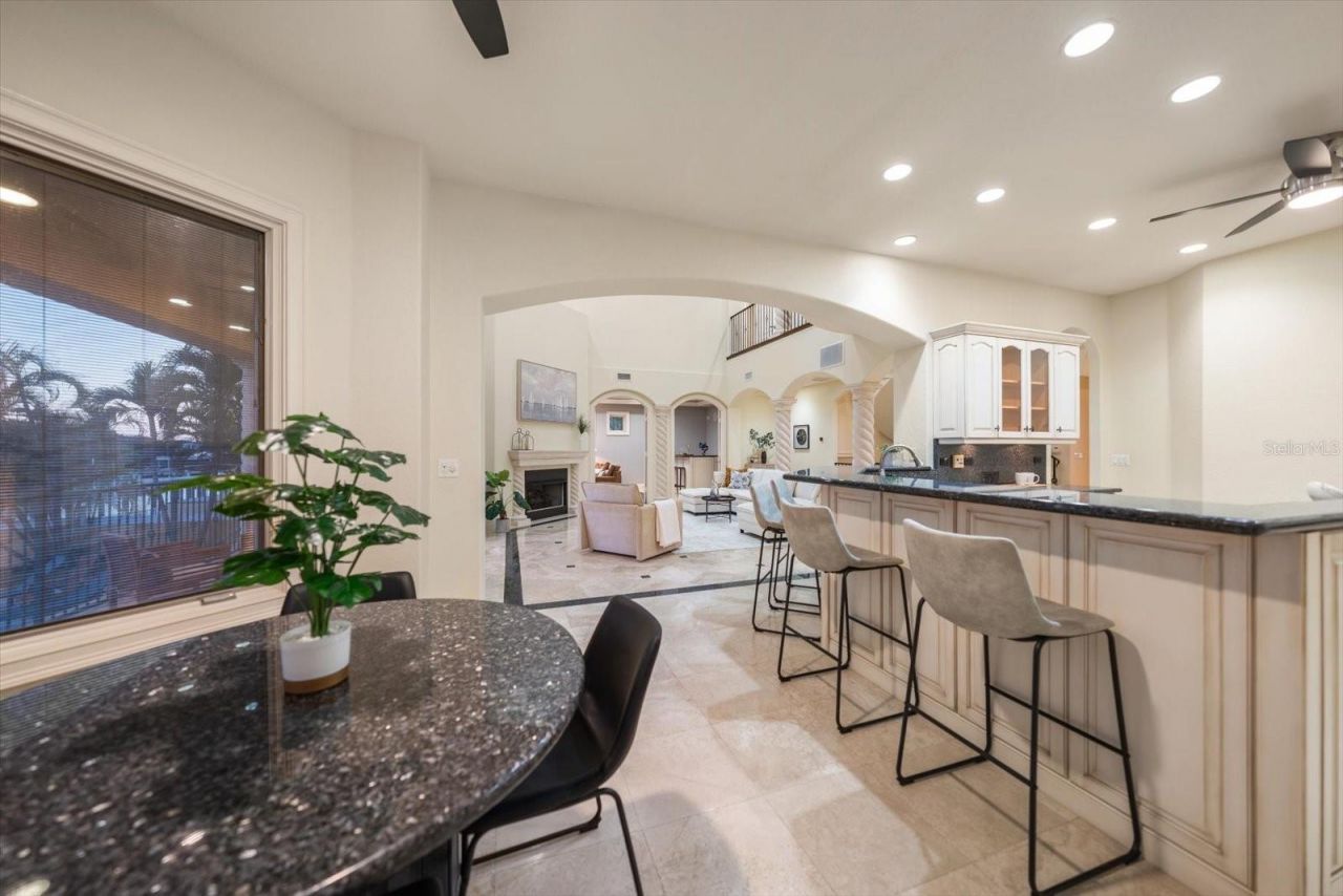 903 Harbor Drive, Belleair Beach, FL 33786 Photo