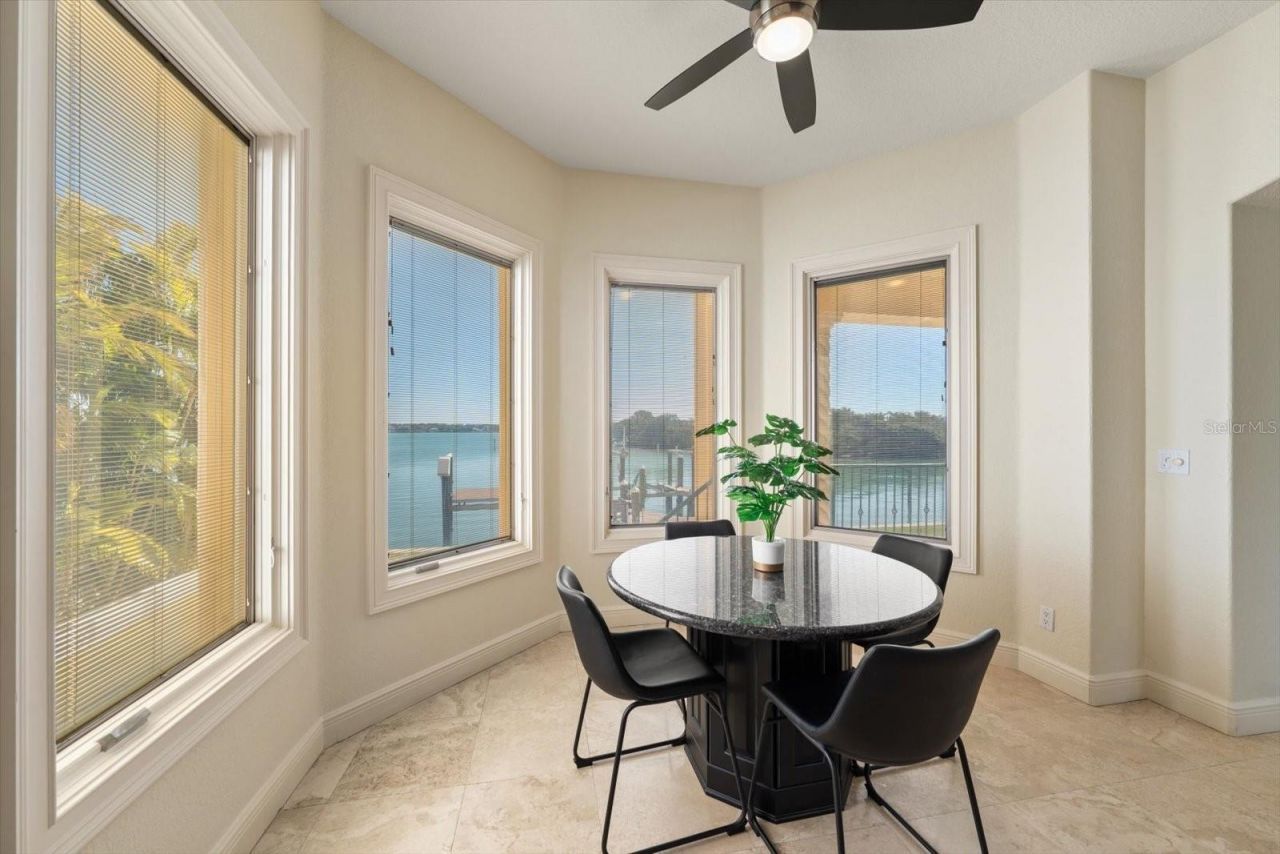 903 Harbor Drive, Belleair Beach, FL 33786 Photo