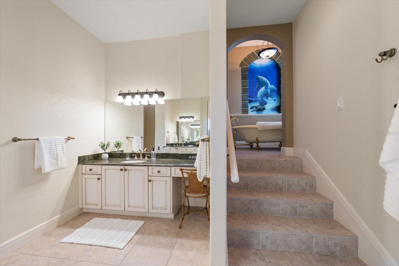 903 Harbor Drive, Belleair Beach, FL 33786 Photo