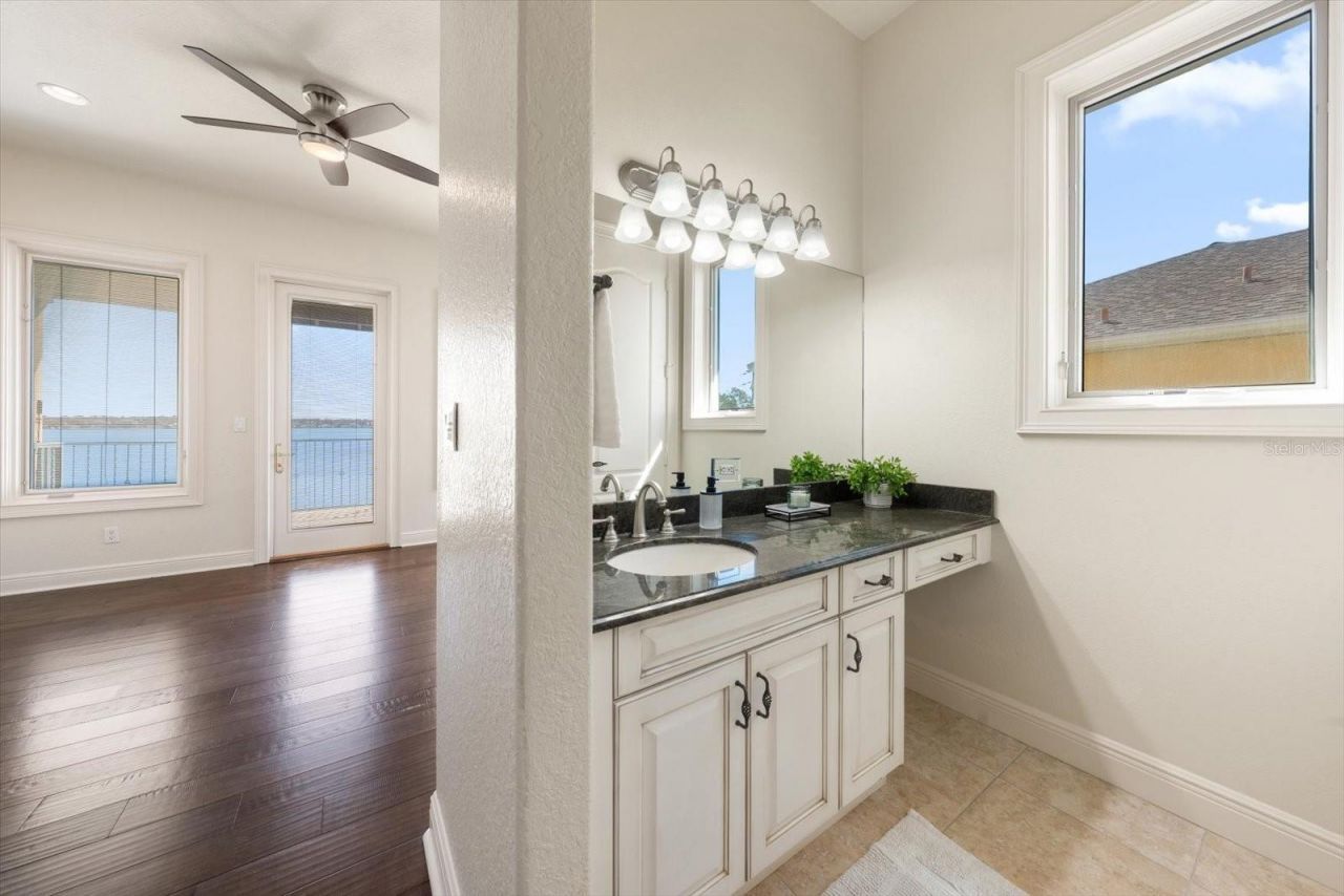 903 Harbor Drive, Belleair Beach, FL 33786 Photo