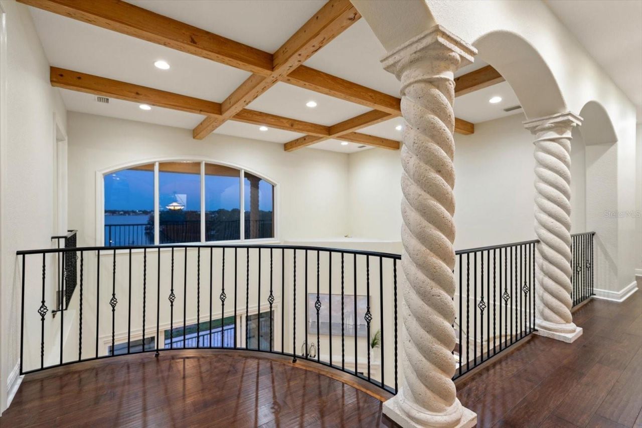 903 Harbor Drive, Belleair Beach, FL 33786 Photo