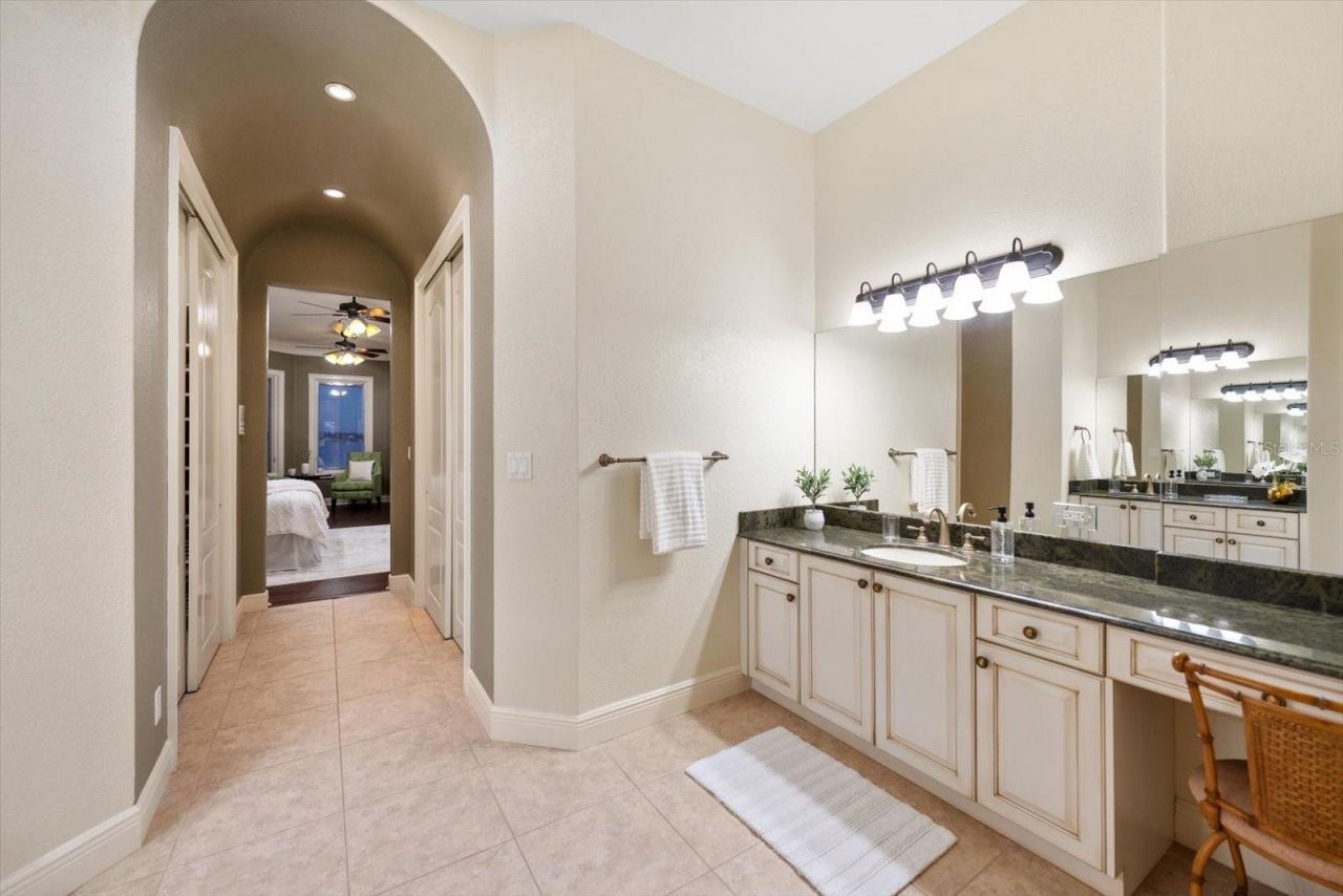 903 Harbor Drive, Belleair Beach, FL 33786 Photo