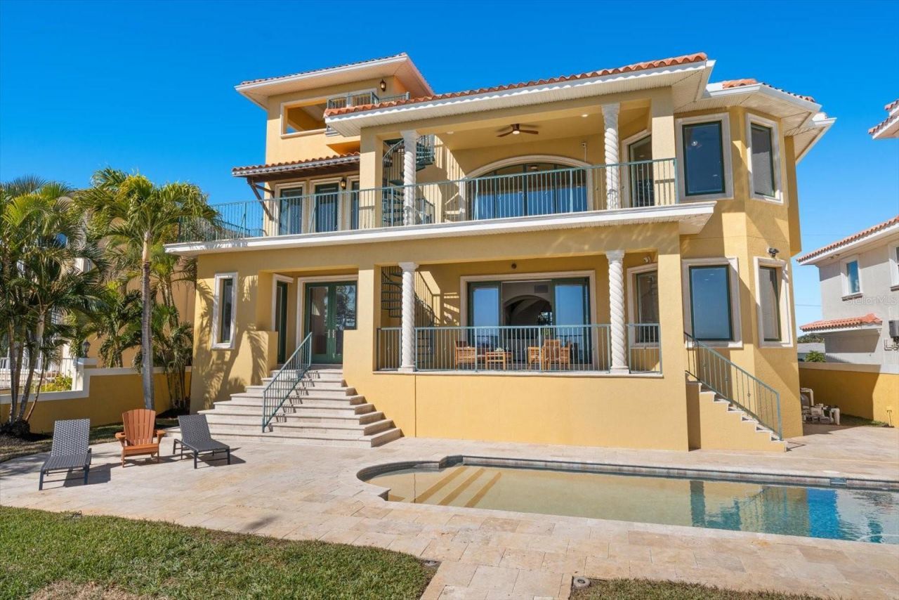 903 Harbor Drive, Belleair Beach, FL 33786 Photo