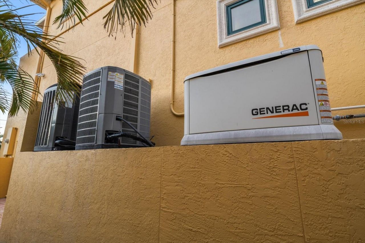 903 Harbor Drive, Belleair Beach, FL 33786 Photo