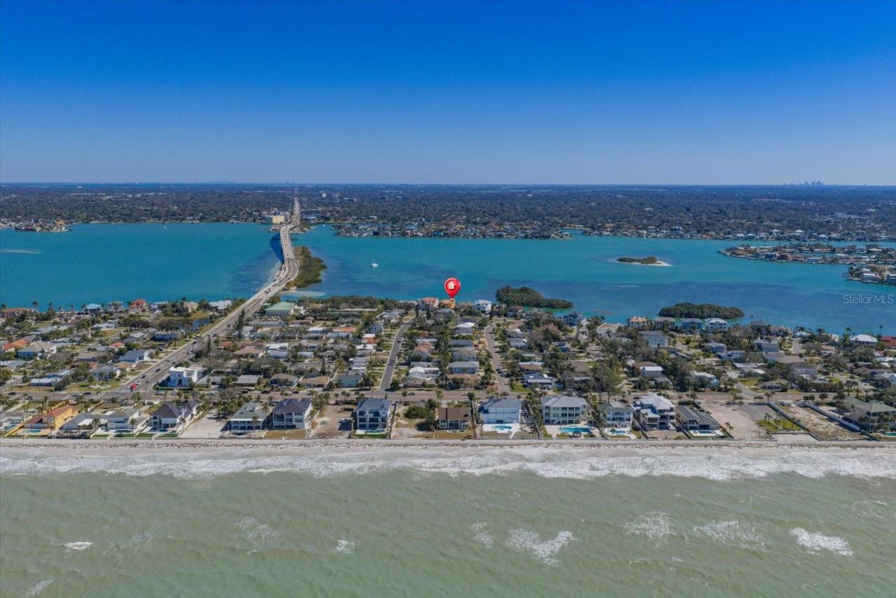 903 Harbor Drive, Belleair Beach, FL 33786 Photo