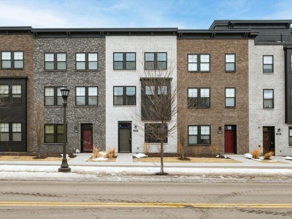 850 Mount Curve Boulevard, Unit H, Saint Paul, MN 55116