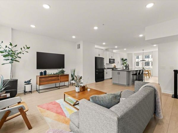 850 Mount Curve Boulevard, Unit H, Saint Paul, MN 55116