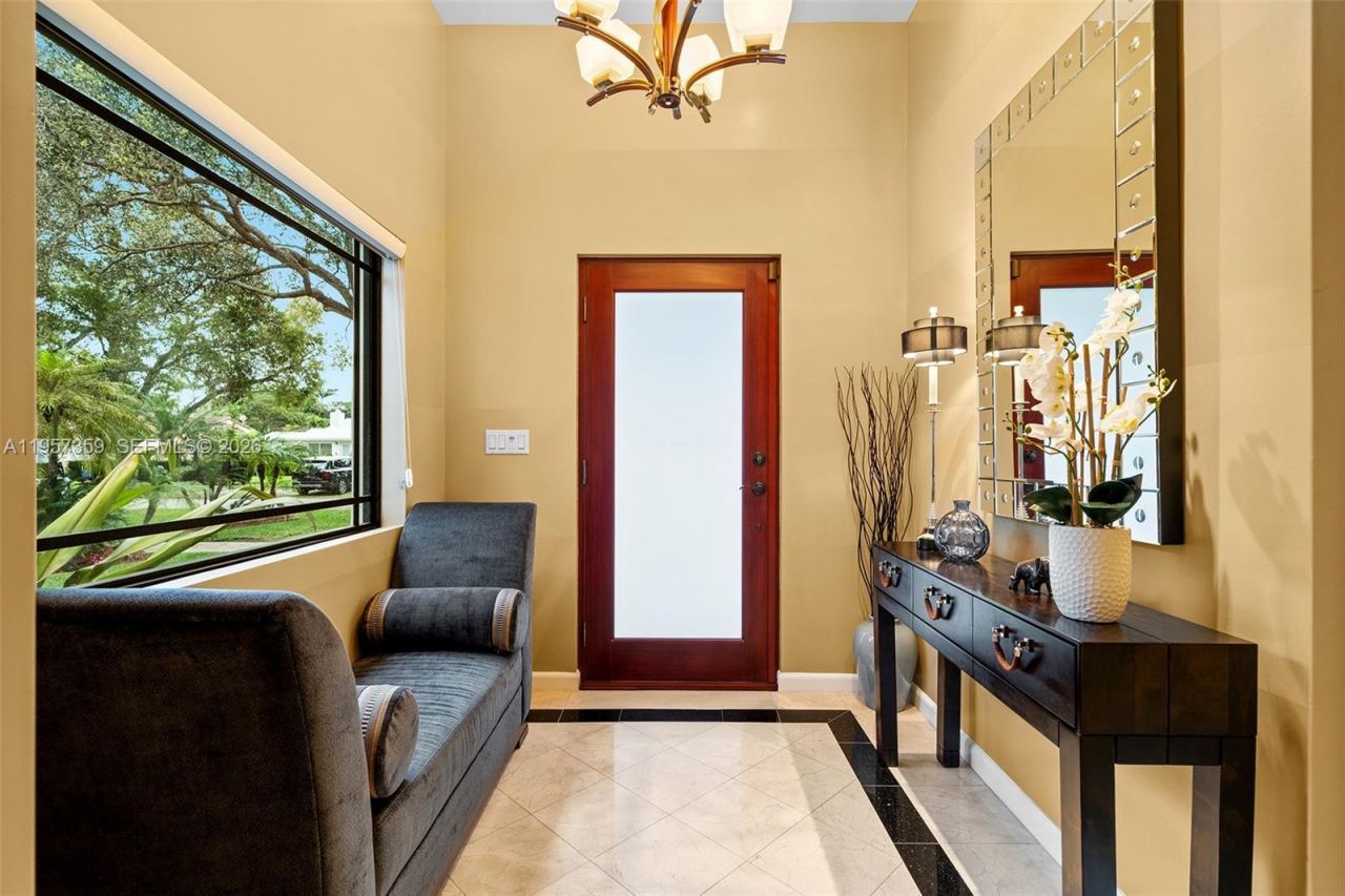 62 NE 110th St, Miami Shores, FL 33161 Photo