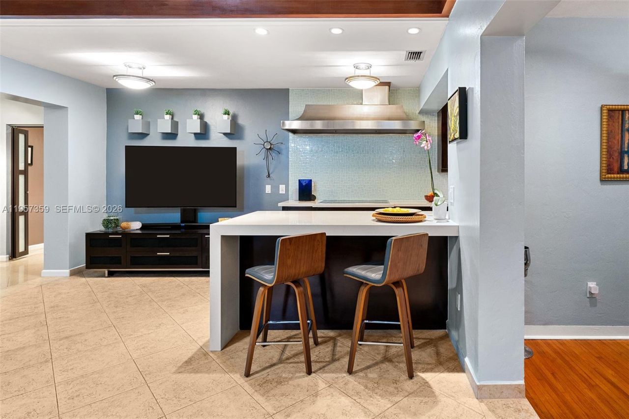 62 NE 110th St, Miami Shores, FL 33161 Photo