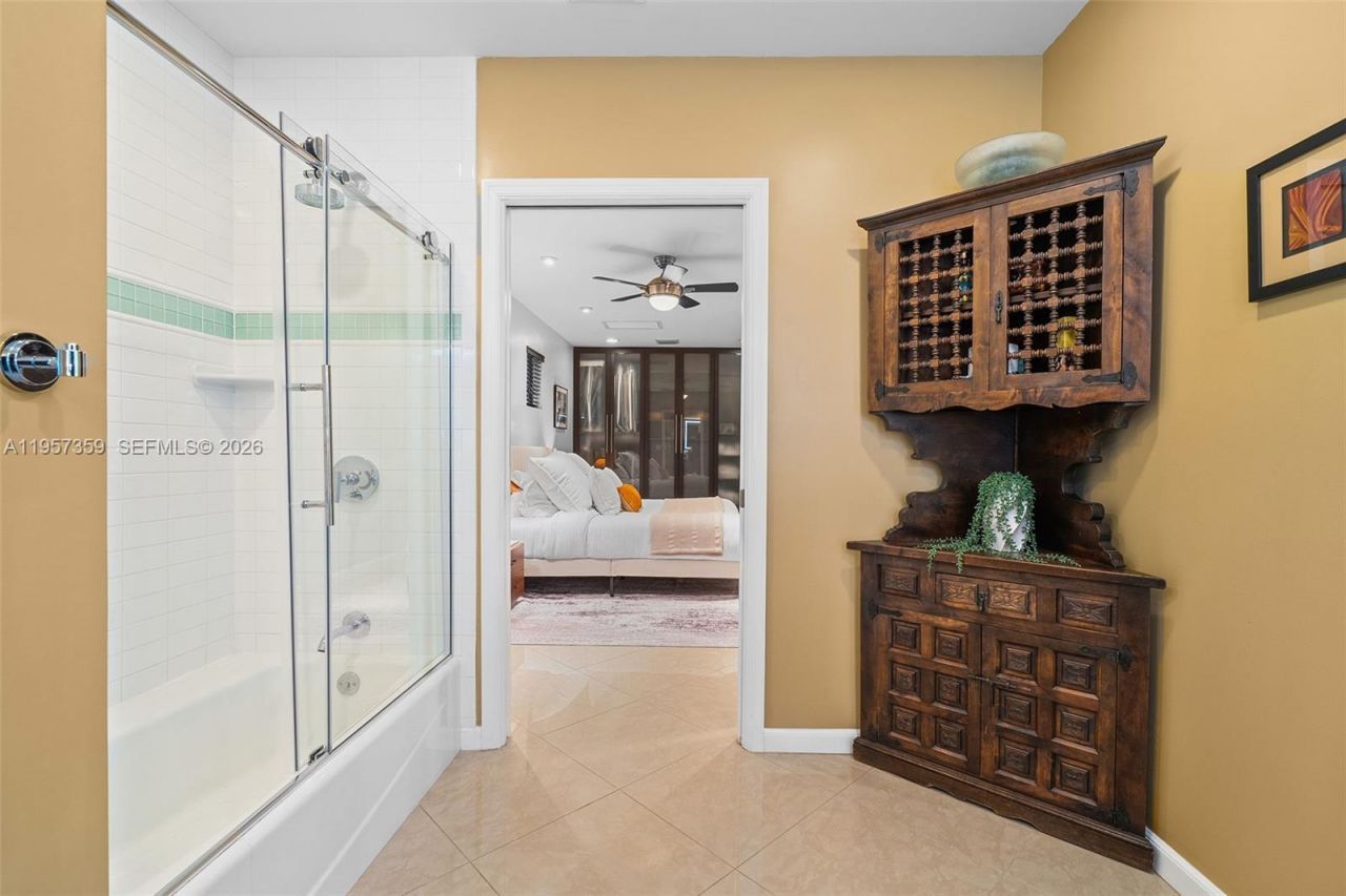 62 NE 110th St, Miami Shores, FL 33161 Photo