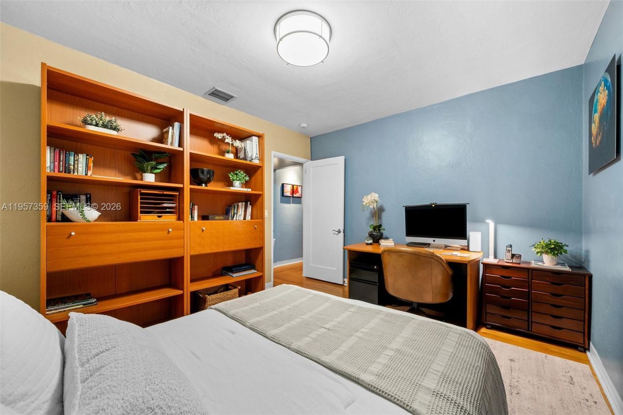 62 NE 110th St, Miami Shores, FL 33161 Photo