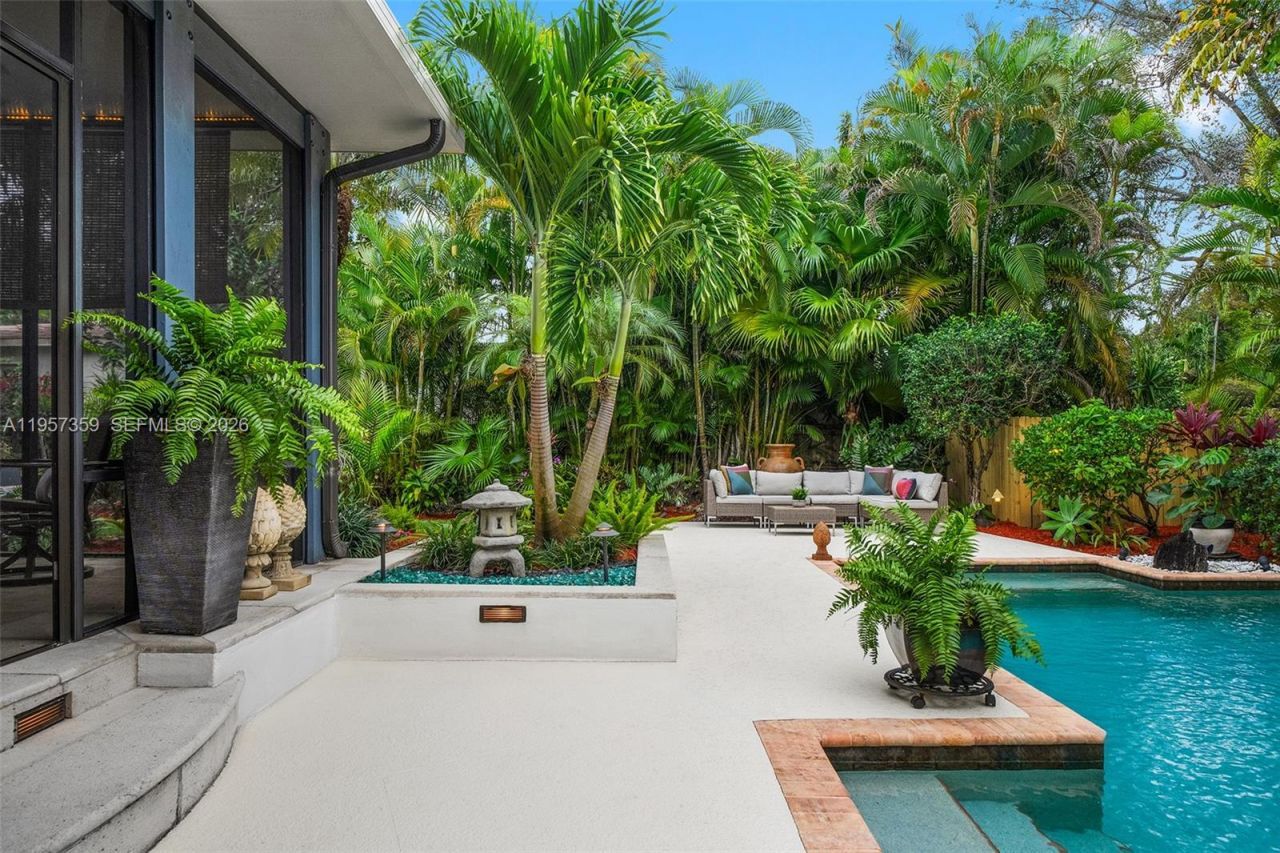 62 NE 110th St, Miami Shores, FL 33161 Photo