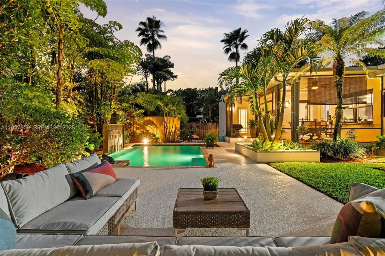 62 NE 110th St, Miami Shores, FL 33161 Photo