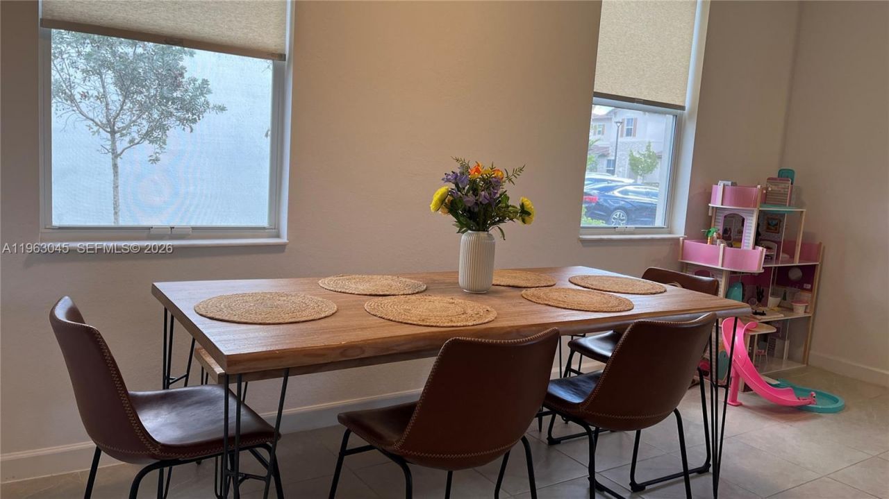 12092 NW 24th Pl, Miami, FL 33167 Photo