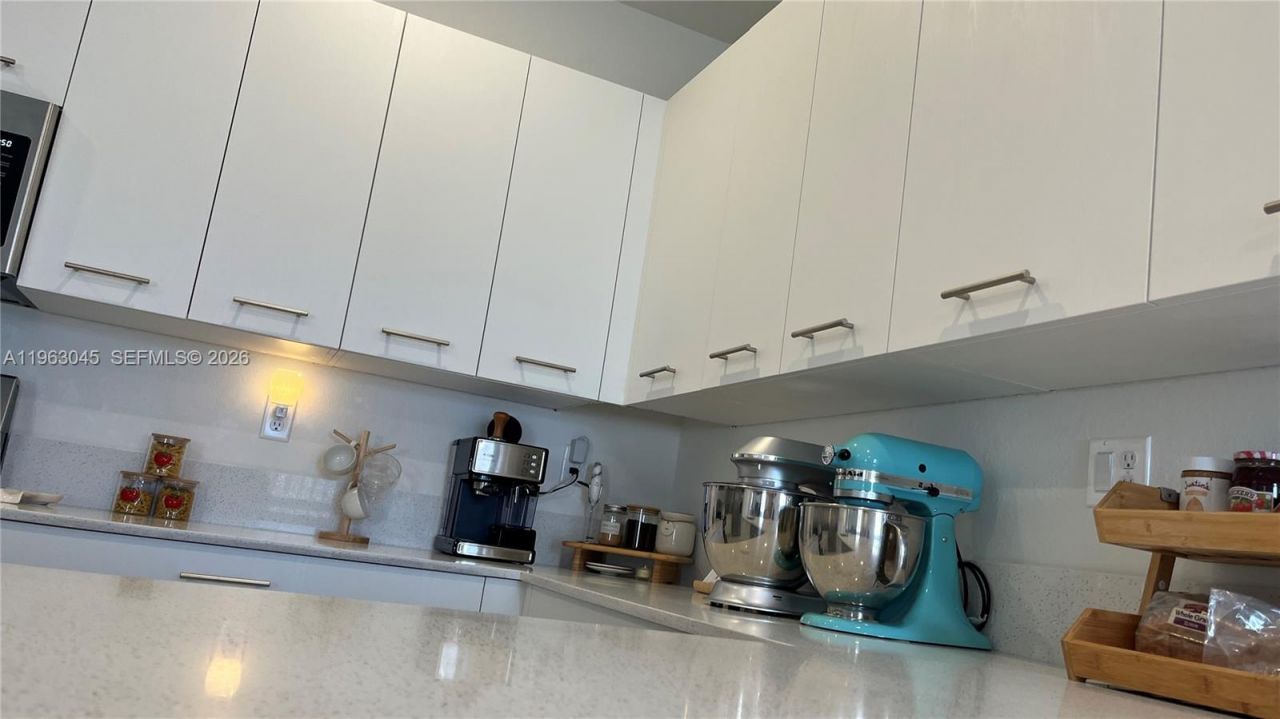 12092 NW 24th Pl, Miami, FL 33167 Photo