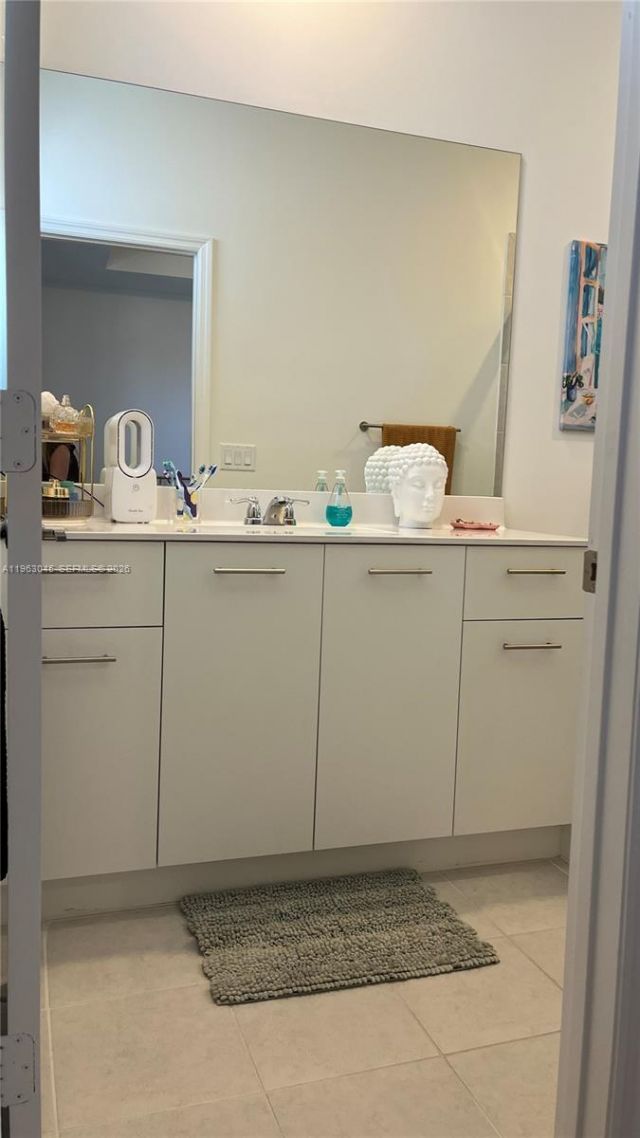 12092 NW 24th Pl, Miami, FL 33167 Photo