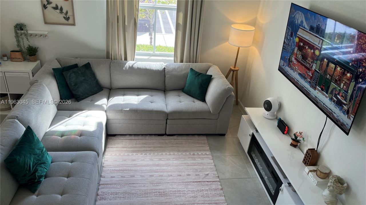 12092 NW 24th Pl, Miami, FL 33167 Photo