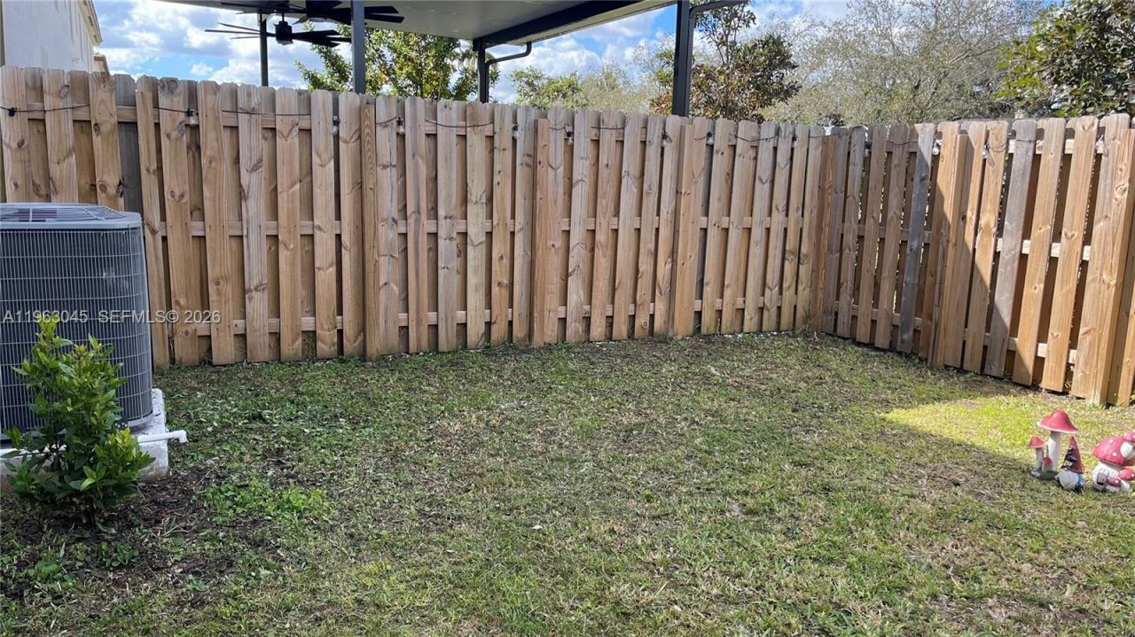 12092 NW 24th Pl, Miami, FL 33167 Photo