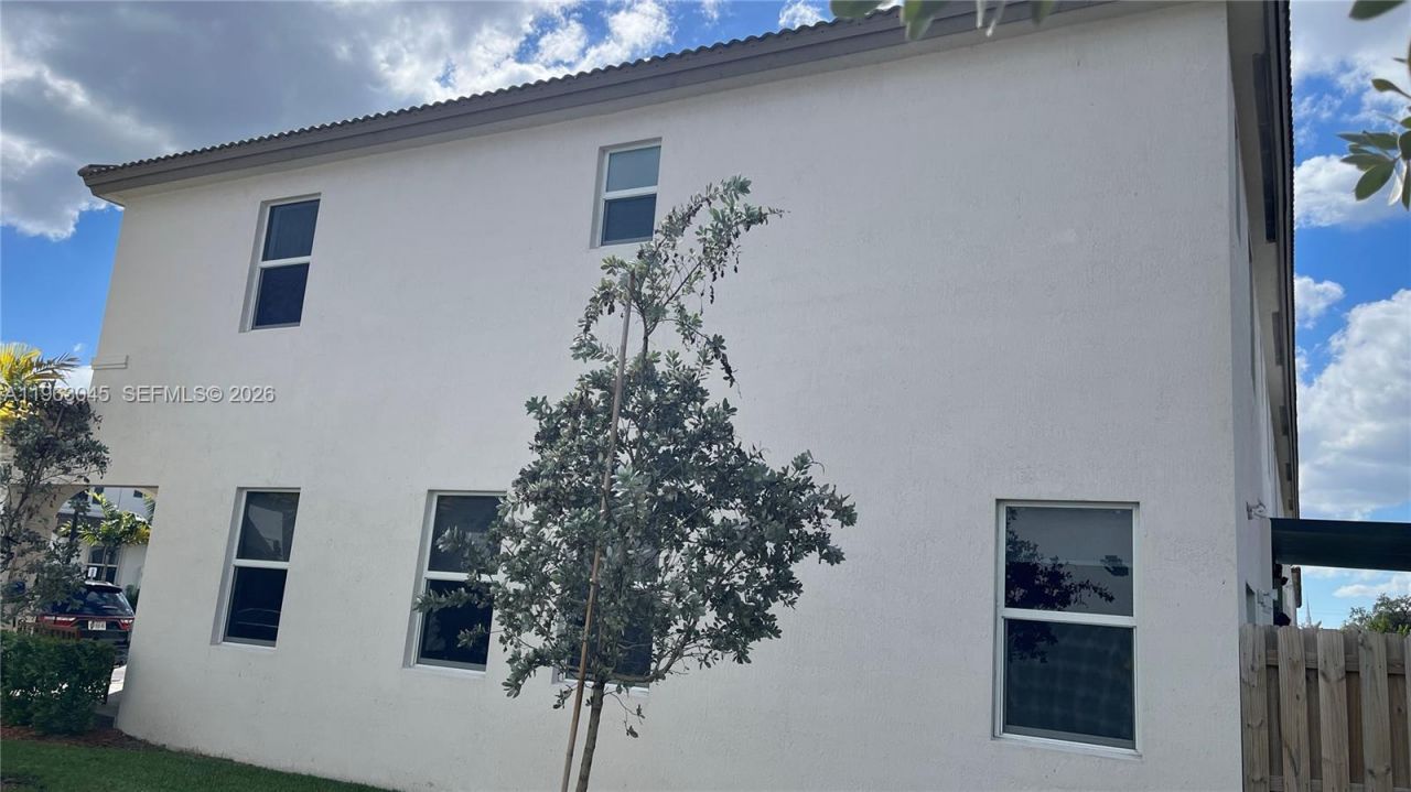 12092 NW 24th Pl, Miami, FL 33167 Photo