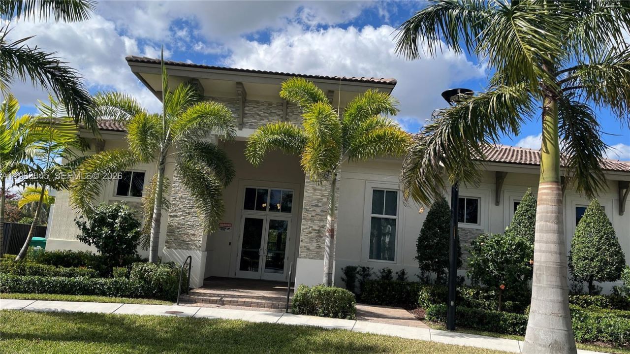 12092 NW 24th Pl, Miami, FL 33167 Photo