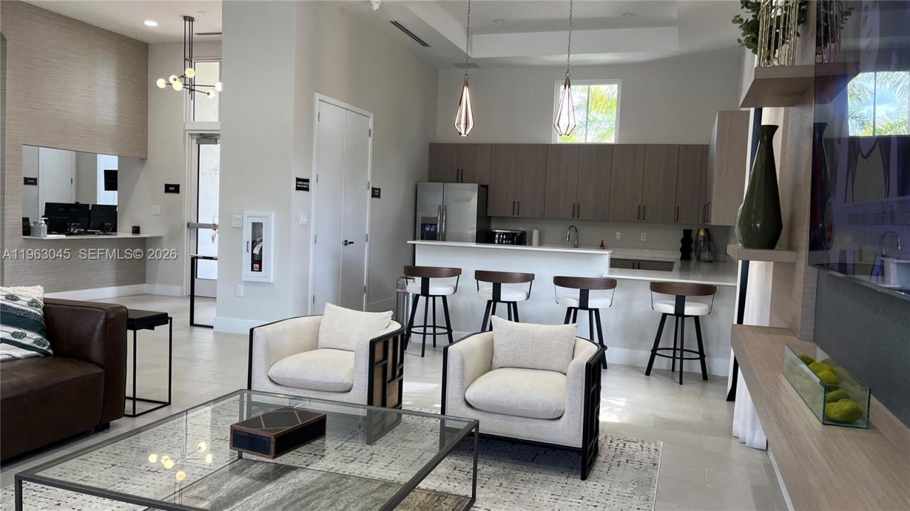 12092 NW 24th Pl, Miami, FL 33167 Photo