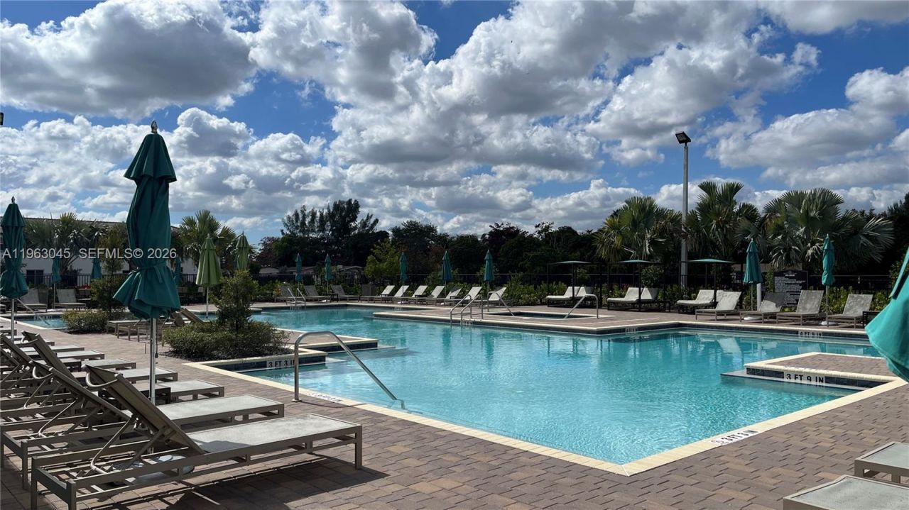 12092 NW 24th Pl, Miami, FL 33167 Photo