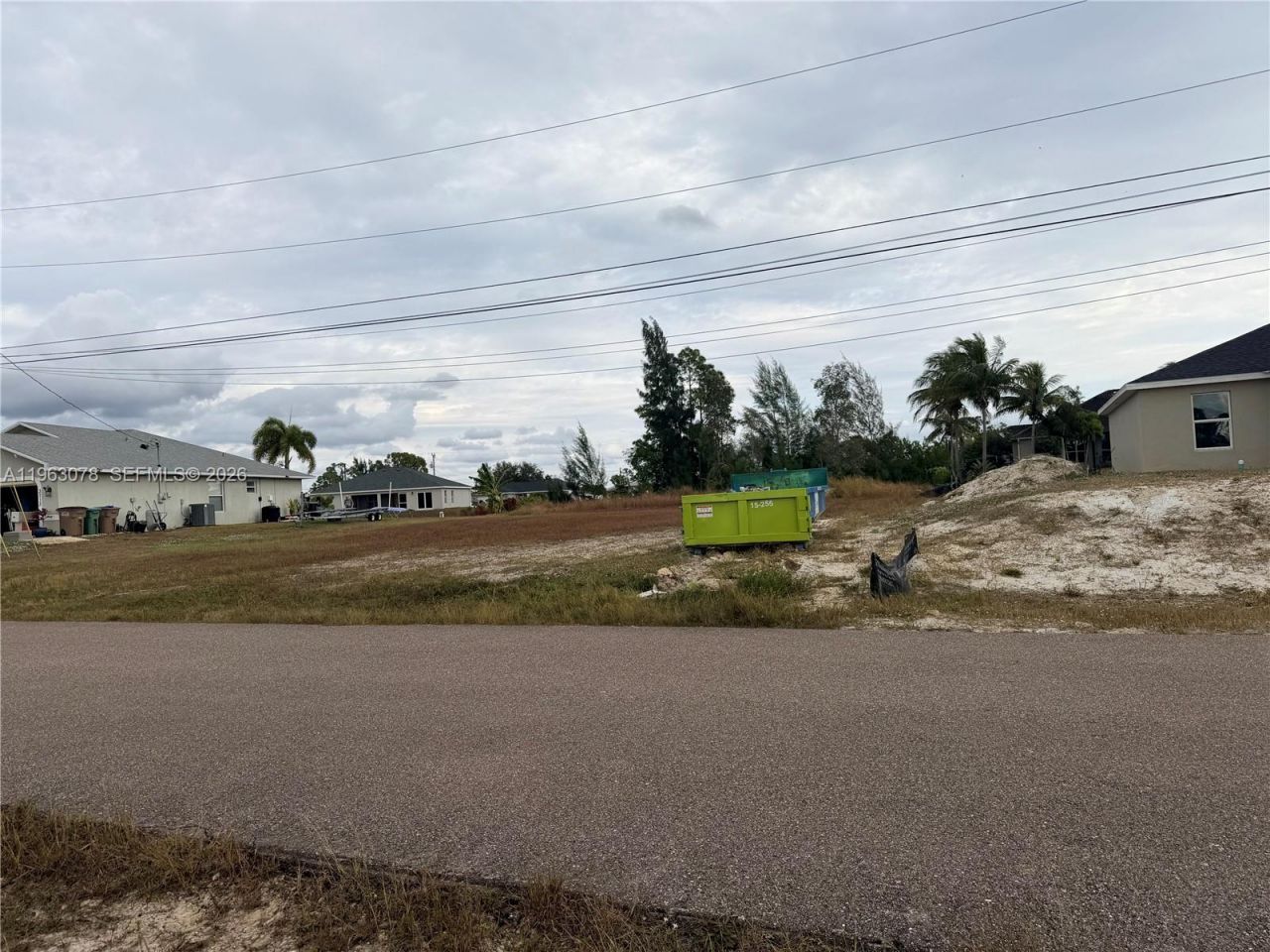 12th Pl , Cape Coral, FL 33909 Photo
