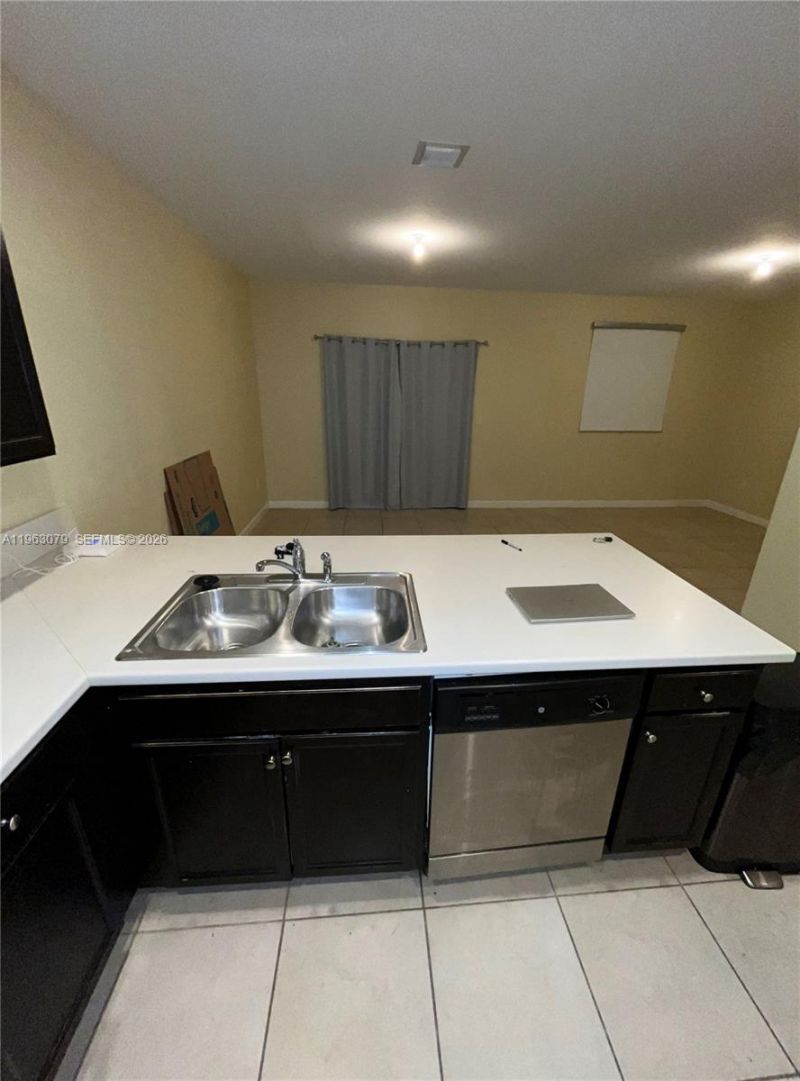 3405 SE 1st St, Homestead, FL 33033 Photo