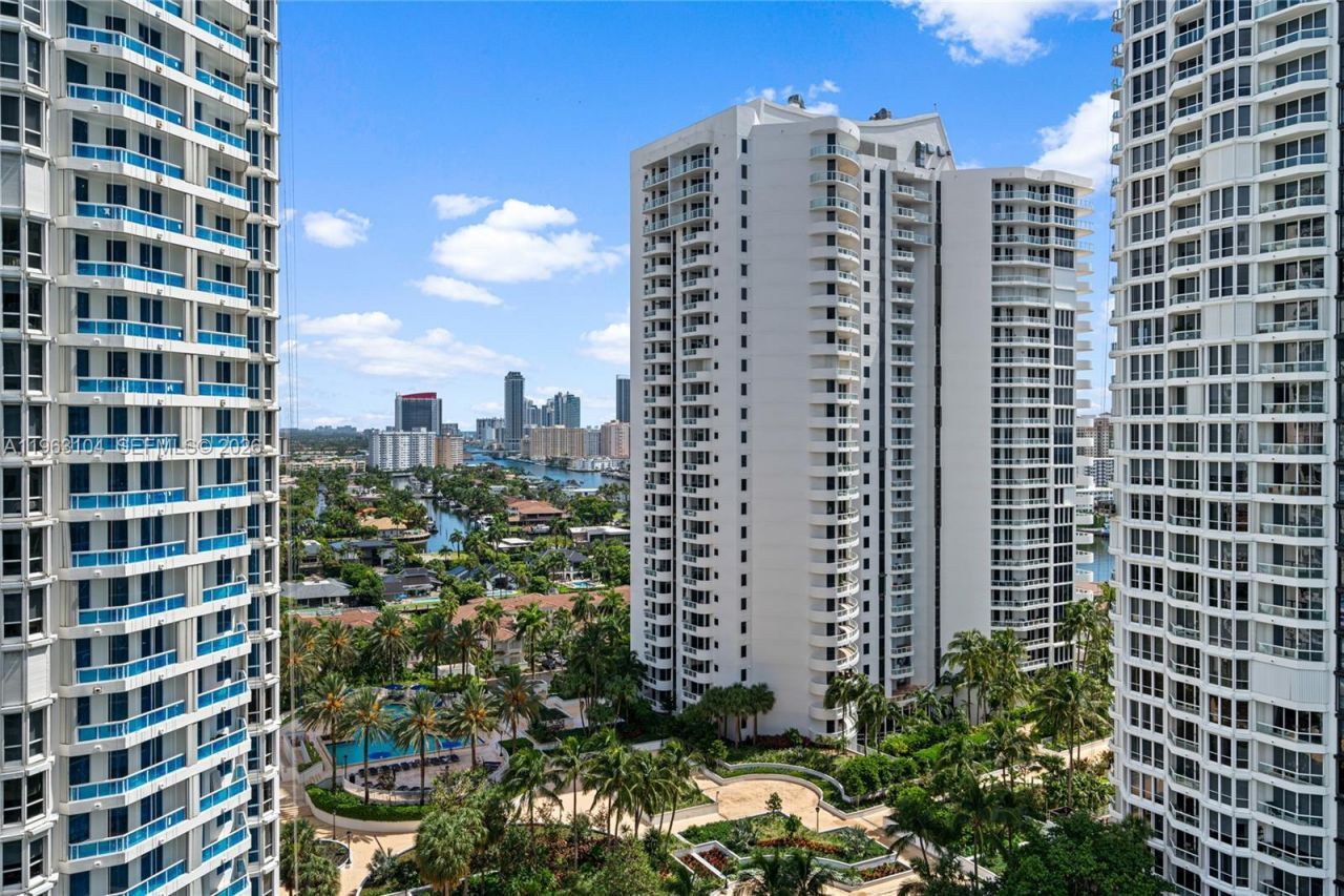 21055 Yacht Club Dr , Unit 1903, Aventura, FL 33180 Photo