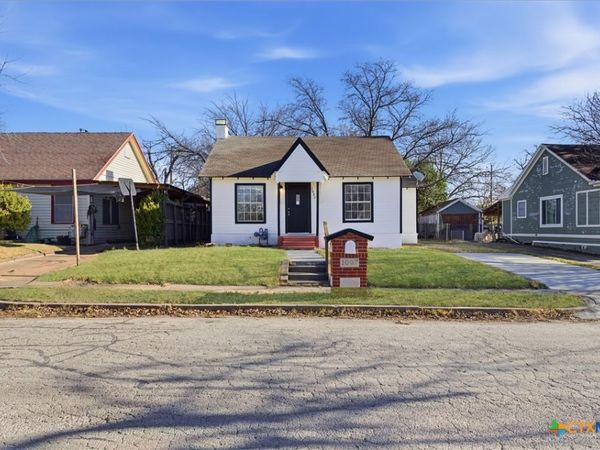 1007 N 30th Street, Waco, TX 76707