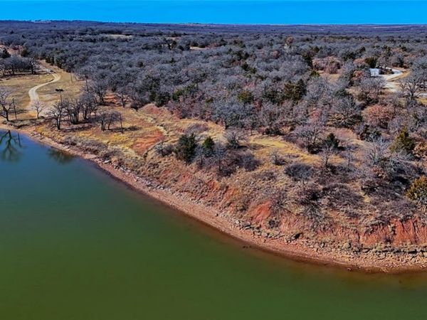 461 Snow Marina Road , Nocona, TX 76255