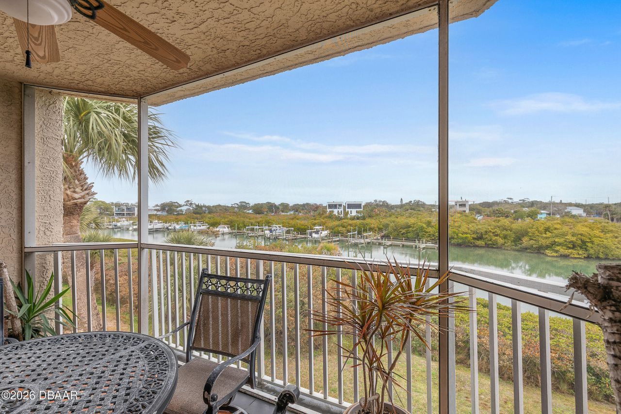 426 Bouchelle Drive, Unit 301, New Smyrna Beach, FL 32169 Photo