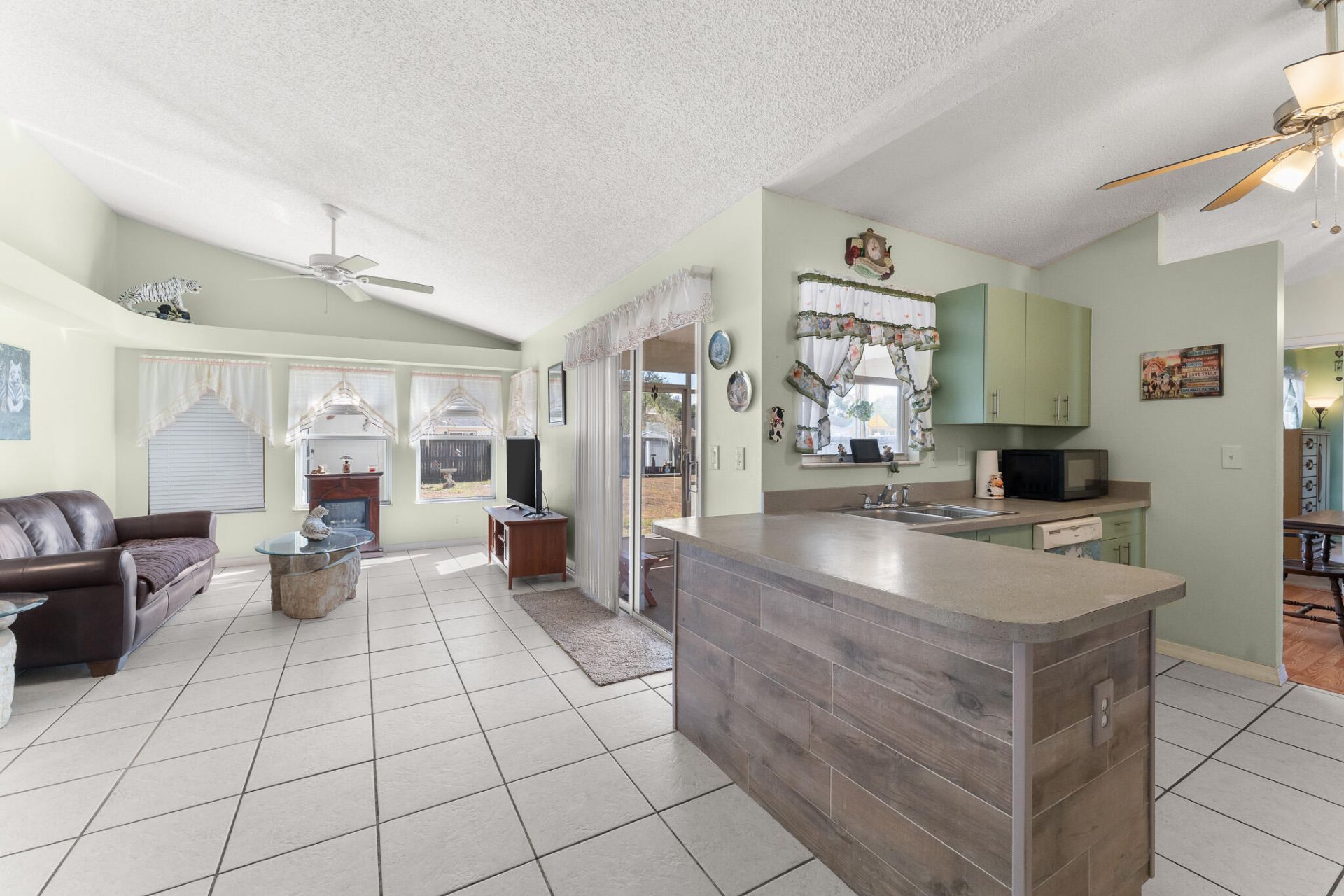 2850 SE Buccaneer Circle, Port Saint Lucie, FL 34952 Photo