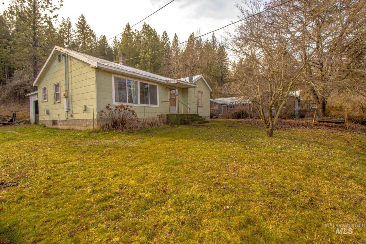 12644 Jerome Ave, Orofino, ID 83544 Main Photo