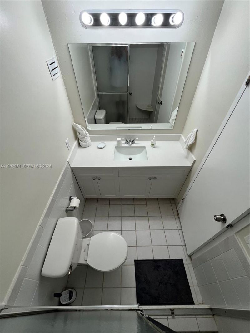 Please Call For Address, Unit 1405, Hollywood, FL 33019 Photo