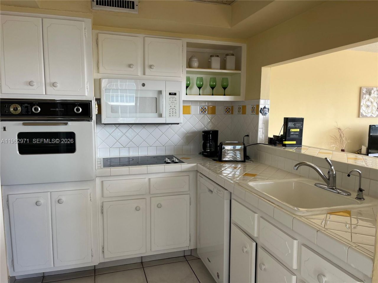 Please Call For Address, Unit 1405, Hollywood, FL 33019 Photo