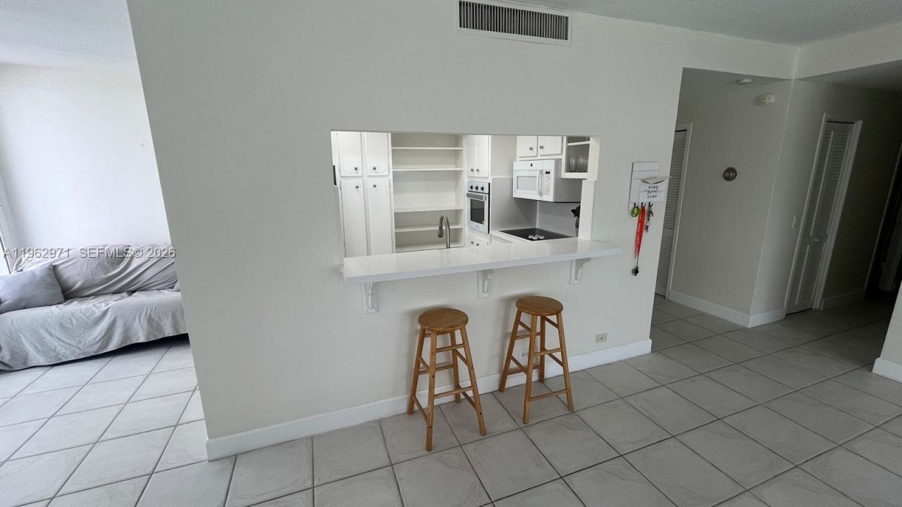 Please Call For Address, Unit 1405, Hollywood, FL 33019 Photo