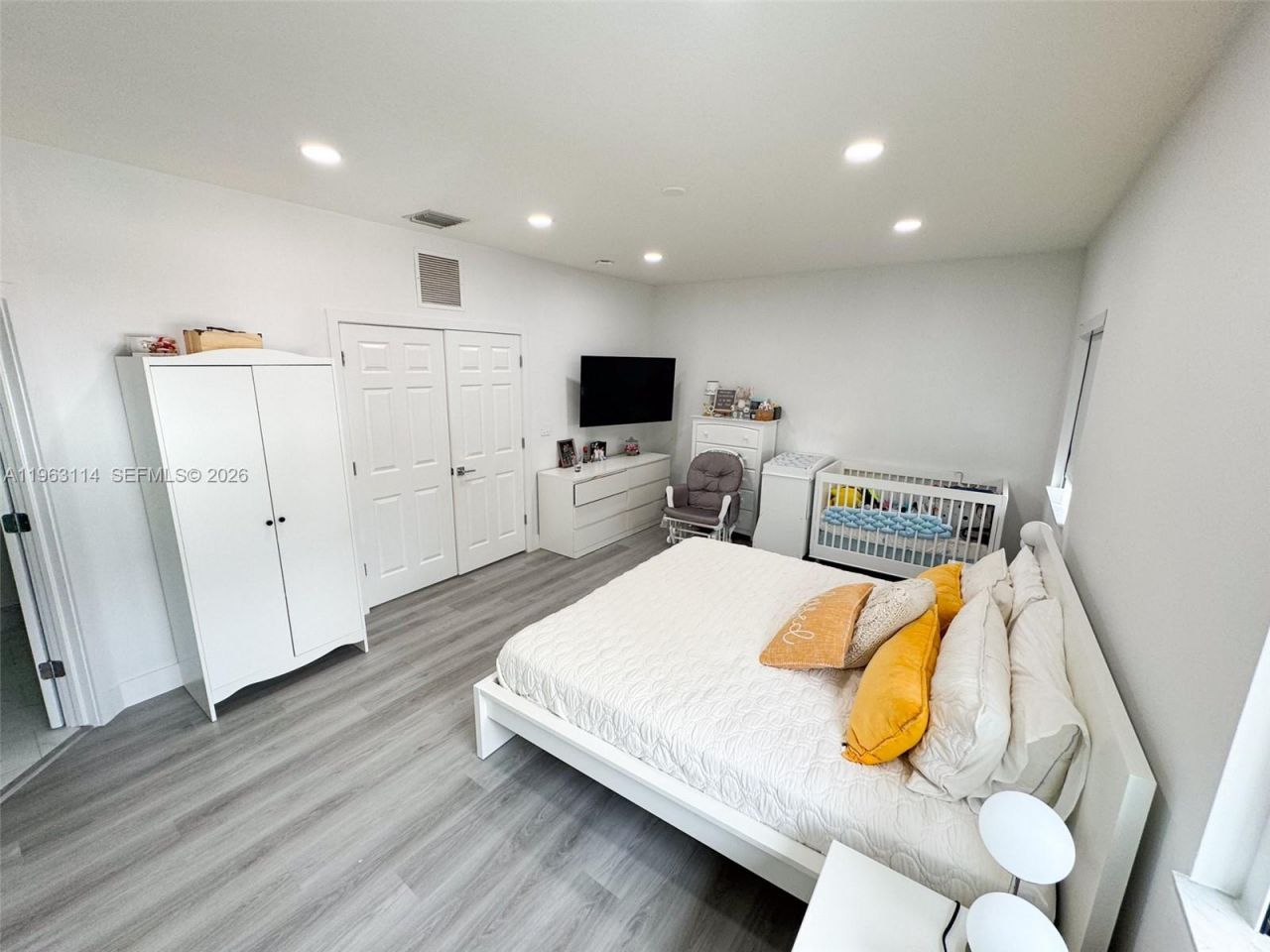 1533 SW 154th Path, Miami, FL 33194 Photo