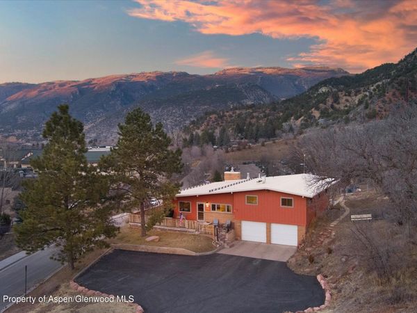 2018 Palmer Avenue, Glenwood Springs, CO 81601