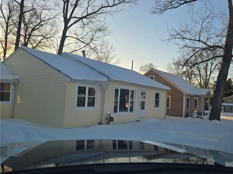 315 Redfern Road, Chippewa Lake, OH 44215 Photo 2